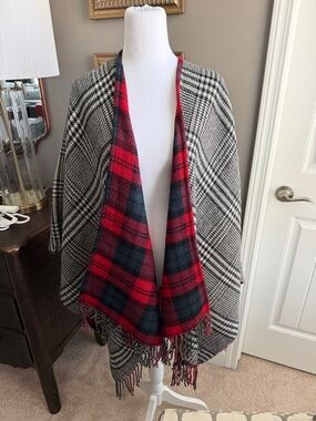 Source Unknown Reversible Plaid Cape - Black, White & Red